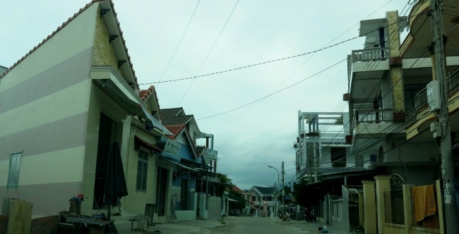 Ng&ocirc;i l&agrave;ng Thủy Đầm khang trang nhờ nghề c&acirc;u c&aacute; mập 