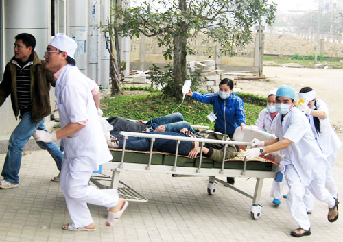 Lực lượng chức năng Huế đang khẩn trương l&agrave;m r&otilde; vụ ngộ độc 13Win OKVIP Cá cược bóng đá n&oacute;i tr&ecirc;n