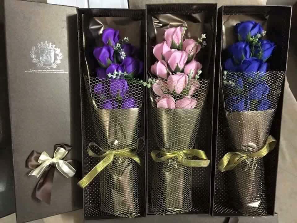 Hoa hồng s&aacute;p thơm: Mua 1 b&aacute;n 10