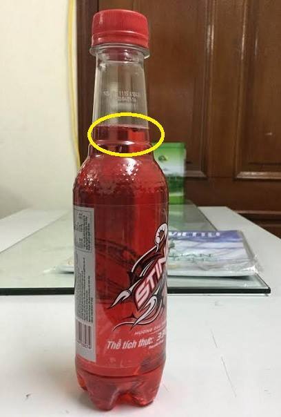 Nước ngọt Sting chứa x&aacute;c nhện b&ecirc;n trong
