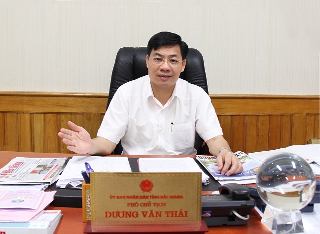 300 thương nh&acirc;n Trung Quốc từng 'đổ bộ' v&agrave;o đất vải Lục Ngạn