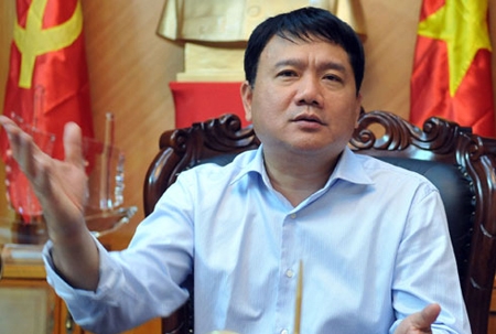 B&iacute; thư Đinh La Thăng nhận h&agrave;ng ngh&igrave;n cuộc gọi &lsquo;n&oacute;ng&rsquo;