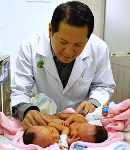 Phi Long - Phi Phụng ng&agrave;y c&ograve;n d&iacute;nh liền nhau.