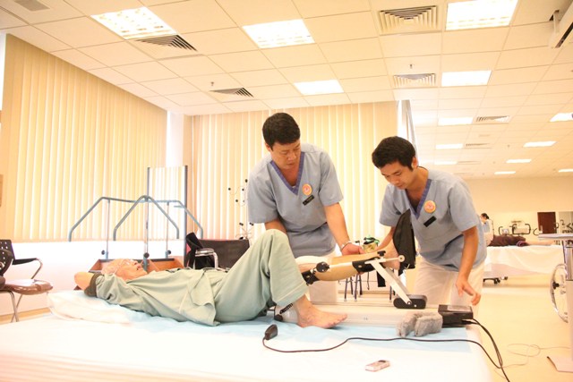 H&agrave; Nội: N&acirc;ng cao chất lượng dịch vụ phục hồi chức năng