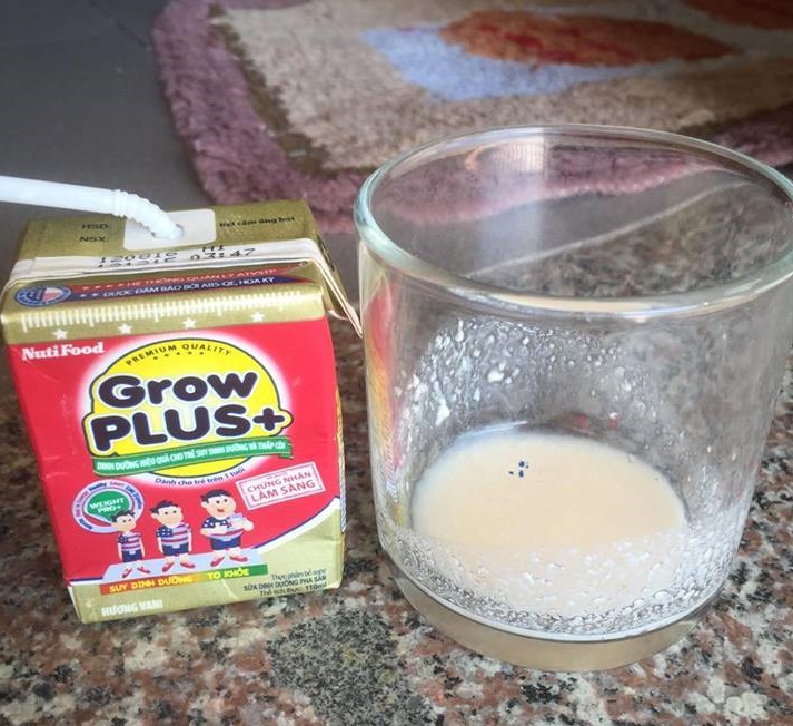 Bị &lsquo;tố&rsquo; biến chất, sữa Grow Plus+ của Nutifood &lsquo;ế d&agrave;i&rsquo;