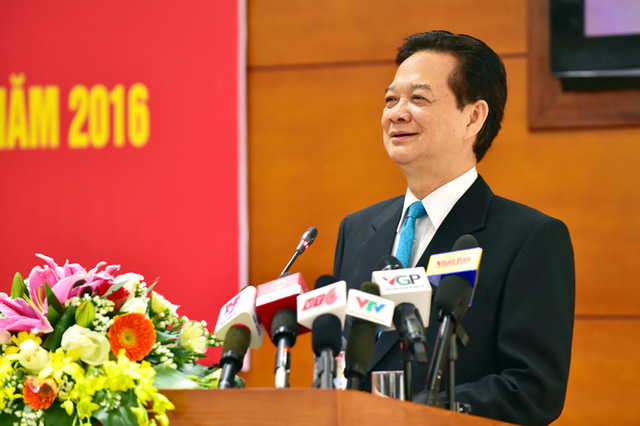 Thủ tướng Nguyễn Tấn Dũng ra c&ocirc;ng điện &lsquo;th&uacute;c&rsquo; nhiệm vụ sau Tết