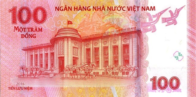Tiền lưu niệm 100 đồng: Mỗi người chỉ được mua 5 tờ v&agrave;o chiều nay 12/4