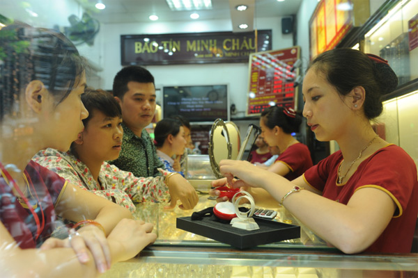 Gi&aacute; v&agrave;ng c&oacute; c&ograve;n &lsquo;bất an&rsquo; như tuần qua?