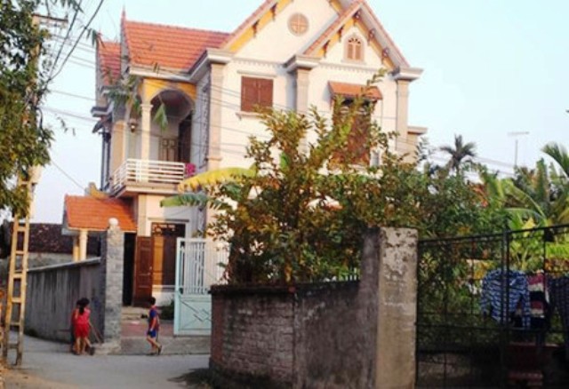 Ng&ocirc;i nh&agrave; xảy ra sự việc