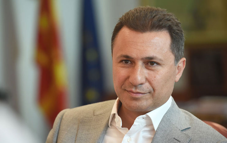 Chiếc m&aacute;y bay chở Thủ tướng Macedonia, ng&agrave;i Nikola Greuvvski đ&atilde; phải hạ c&aacute;nh khẩn cấp tại Zurich 
