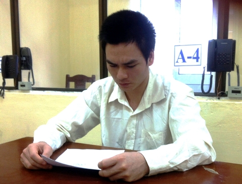 Nguyễn Thanh Chấn bị h&agrave;m oan suốt 10 năm v&agrave; vẫn mang hai bản &aacute;n d&acirc;n sự v&igrave; bị L&yacute; nguyễn chung