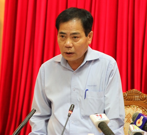 &ocirc;ng Ho&agrave;ng Thế Trung, Ph&oacute; TGĐ C&ocirc;ng ty li&ecirc;n doanh An Kh&aacute;nh, nguy&ecirc;n Gi&aacute;m đốc Ban quản l&yacute; dự &aacute;n đầu tư x&acirc;y dựng hệ thống cấp nước s&ocirc;ng Đ&agrave; (BQLDA nước s&ocirc;ng Đ&agrave;)