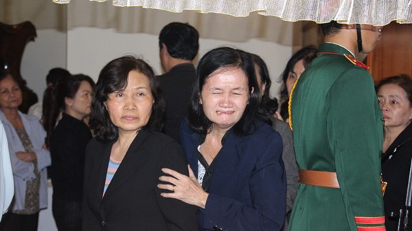 Kh&ocirc;ng ai c&oacute; thể tin &ocirc;ng Nguyễn B&aacute; Thanh đ&atilde; ra đi m&atilde;i m&atilde;i