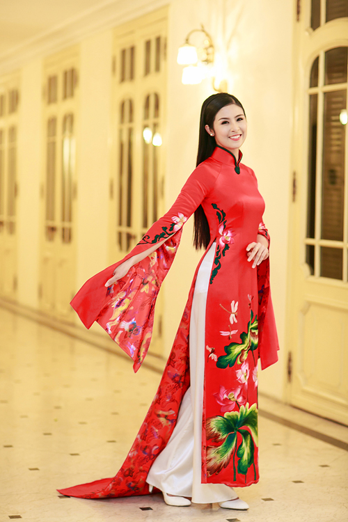 Những người đẹp mặc áo dài đẹp nhất không thể không kể tới Ngọc Hân
