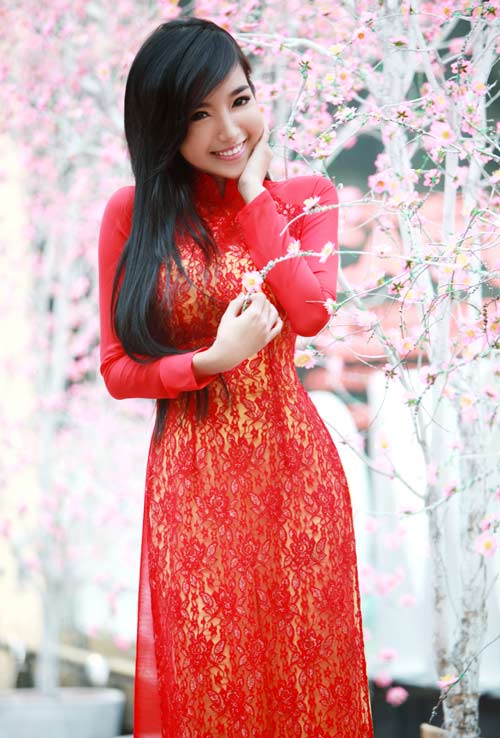 Nổi tiếng nhưng Elly Trần không xuất hiện ''ồ ạt'' trên các phương tiện truyền thông
