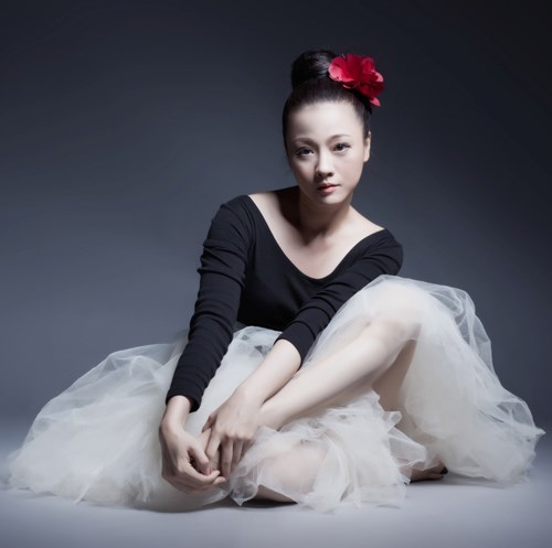 Nhắc đến Mỹ Duyên, người ta nghĩ ngay đến hình ảnh một mỹ nhân ngọt ngào trên màn bạc Việt Nam.