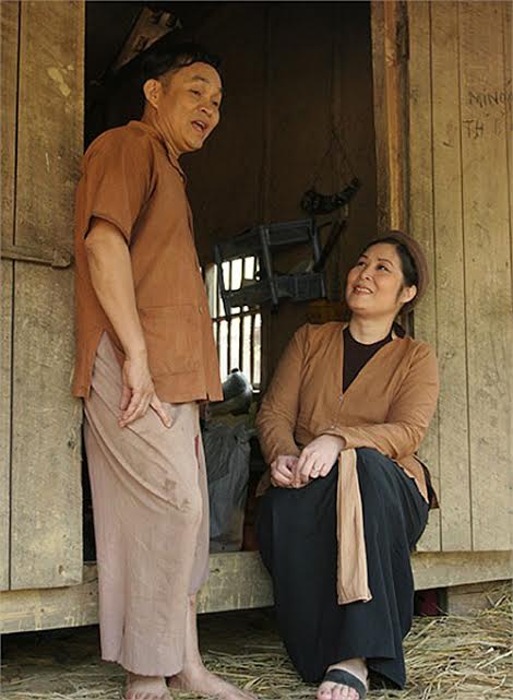  Nghệ sĩ Xu&acirc;n Hinh v&agrave; nghệ sĩ Hồng V&acirc;n như cặp đ&ocirc;i ho&agrave;n hảo của l&agrave;ng h&agrave;i Việt Nam