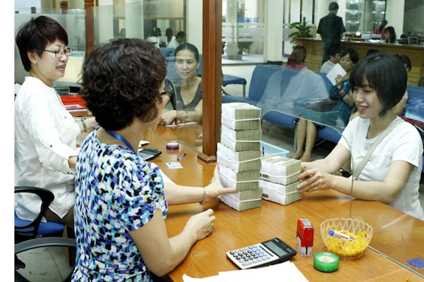Từ đầu năm 2016 đến nay, Cục Thuế H&agrave; Nội đ&atilde; c&ocirc;ng khai 1.413 Link Đăng Nhập Nhà cái 13Win16.Com v&agrave; dự &aacute;n nợ tiền thuế, ph&iacute;, tiền sử dụng đất với số nợ tương ứng l&agrave; 2.400 tỷ đồng (Ảnh minh họa).