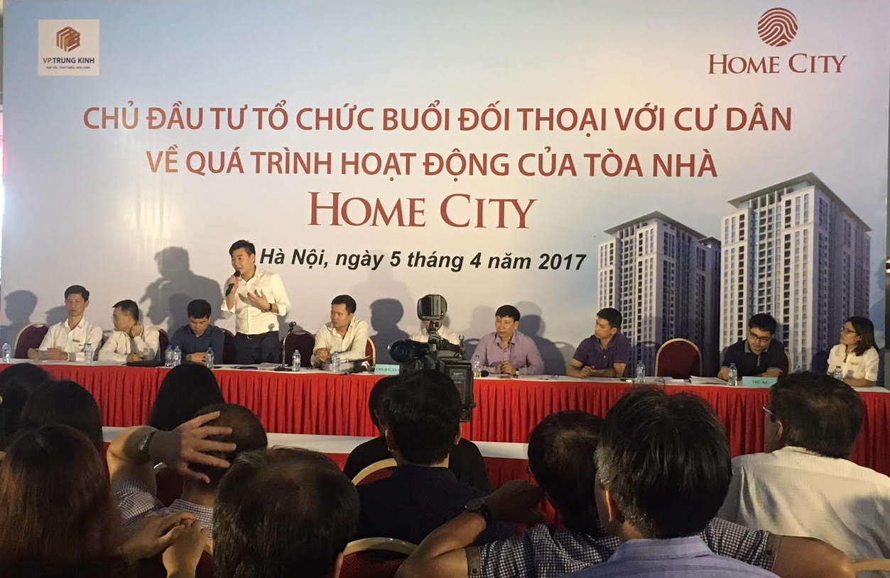 &Ocirc;ng Nguyễn Thế Vinh &ndash; Ph&oacute; Gi&aacute;m đốc C&ocirc;ng ty TNHH MTV Đầu tư Văn Ph&uacute; &ndash; Trung K&iacute;nh đưa ra c&aacute;c bằng chứng ph&aacute;p l&yacute;
