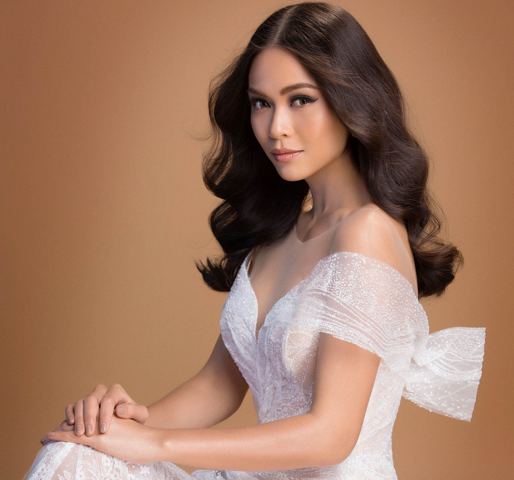 M&acirc;u Thuy - Top 5 Hoa hậu Ho&agrave;n vũ Việt Nam 2017