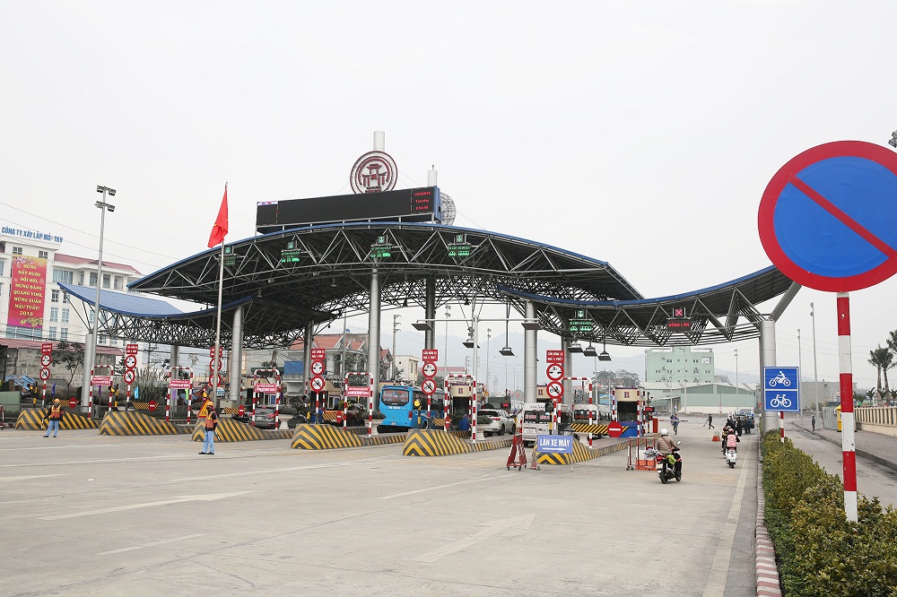 Trạm thu gi&aacute; BOT Bi&ecirc;n Cương tr&ecirc;n Quốc lộ 18 đoạn Hạ Long - M&ocirc;ng Dương