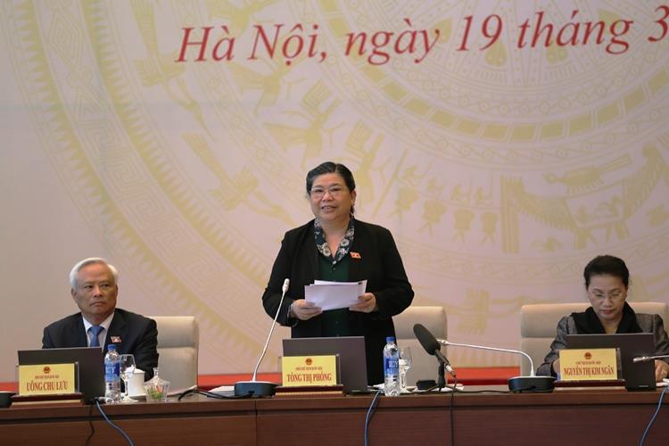  Ph&oacute; Chủ tịch Quốc hội T&ograve;ng Thị Ph&oacute;ng điều h&agrave;nh phần chất vấn v&agrave; trả lời chất vấn đối với B&ocirc;̣ trưởng B&ocirc;̣ Khoa học v&agrave; C&ocirc;ng nghệ. Ảnh: H&agrave; Thủy