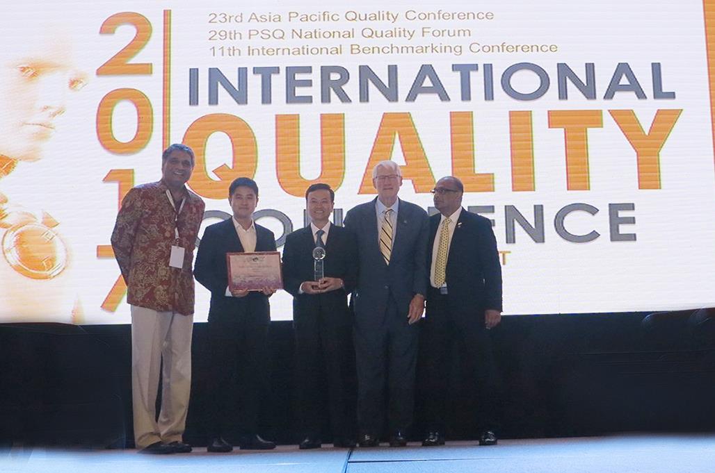  Công ty Cổ phần Tôn Đông Á (Tỉnh Bình Dương) đạt World Class Award cho loại hình sản xuất lớn
