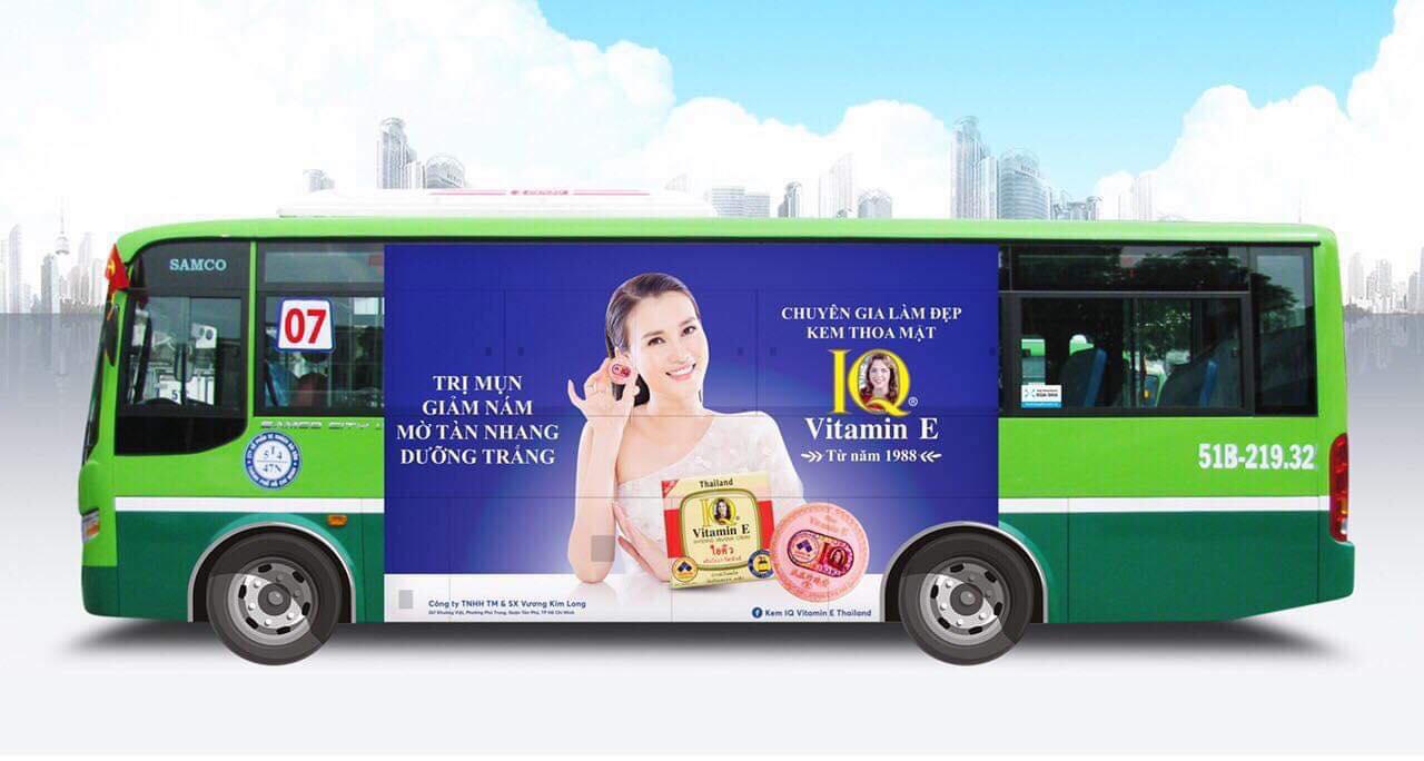 Hình ảnh quảng cáo phát tán tràn lan tr&ecirc;n mạng xã h&ocirc;̣i gắn với sản ph&acirc;̉m mỹ ph&acirc;̉m của C&ocirc;ng ty Vương Kim Long