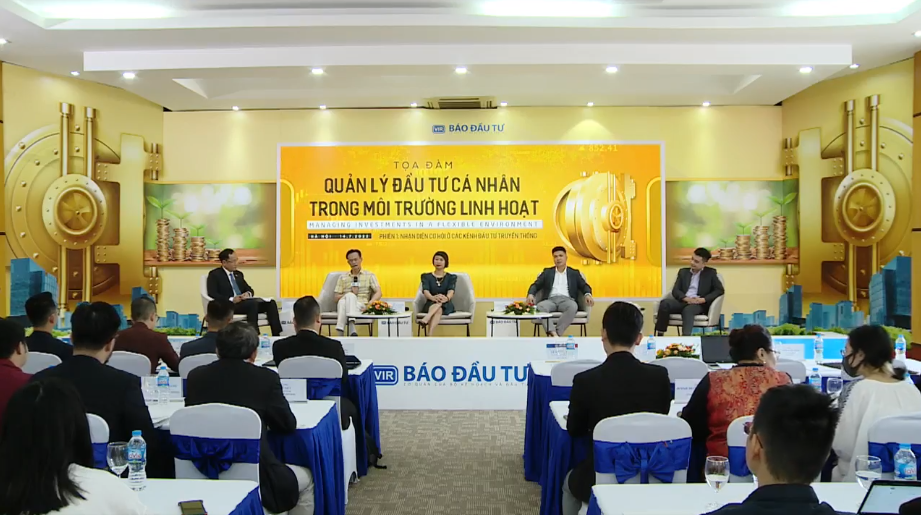  Tọa đ&agrave;m &ldquo;Quản l&yacute; đầu tư c&aacute; nh&acirc;n trong m&ocirc;i trường linh hoạt&rdquo; do B&aacute;o Đầu tư tổ chức
