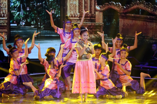 Trong liveshow 5, Thiện Nhân cũng có màn trình diễn gây ấn tượng. Chọn ca khúc Sóc sờ bai Sóc Trăng, cô bé gốc Bình Định thể hiện được giọng hát mượt mà và cách luyến láy ngọt ngào, đậm chất Nam bộ. Không những vậy, những động tác múa uyển chuyển của Thiện Nhân cùng các vũ công đã gây thích thú cho khán giả Trong liveshow 5, Thiện Nhân cũng có màn trình diễn gây ấn tượng. Chọn ca khúc Sóc sờ bai Sóc Trăng, cô bé gốc Bình Định thể hiện được giọng hát mượt mà và cách luyến láy ngọt ngào, đậm chất Nam bộ. Không những vậy, những động tác múa uyển chuyển của Thiện Nhân cùng các vũ công đã gây thích thú cho khán giả