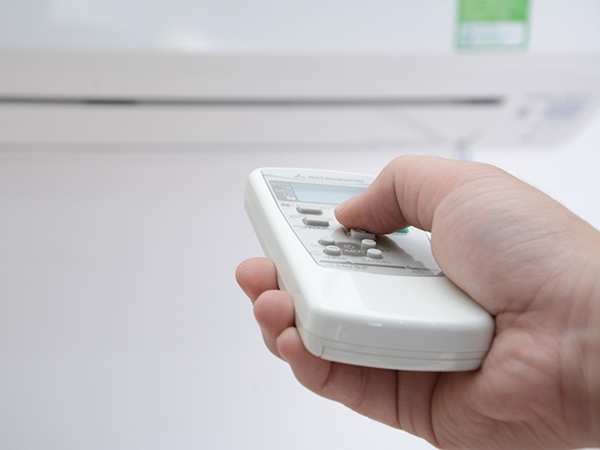  Nhiệt độ điều h&ograve;a ph&ugrave; hợp cho trẻ l&agrave; từ 26 - 28 độ c.