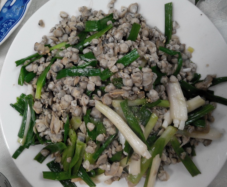 Có thể chế biến thành những món hến xào hành rặt chất miền Tây như thế này. Ảnh Dân Trí Có thể chế biến thành những món hến xào hành rặt chất miền Tây như thế này. Ảnh Dân Trí