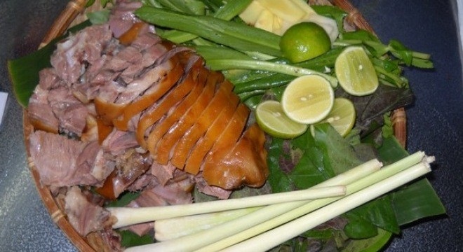 Th&oacute;i quen ăn thịt ch&oacute; c&oacute; thể g&acirc;y bệnh xơ gan, suy thận