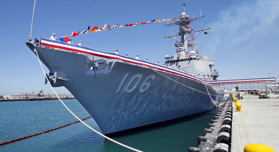Tàu khu trục USS Stockdale gia nhập quân đội Mỹ hồi năm 2009 và neo tại San Diego, California. 