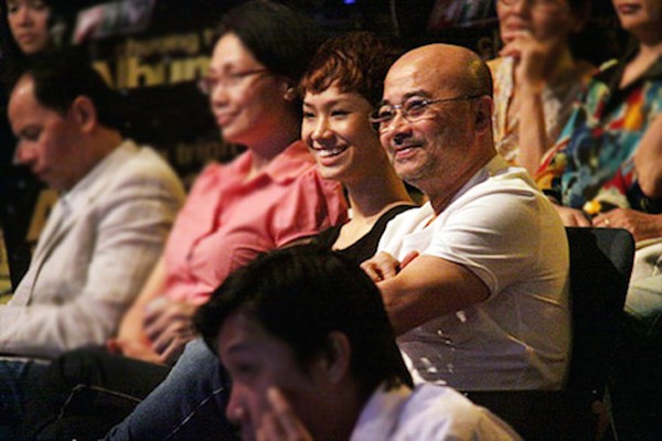 Sau khi tham gia chương trình ‘Vietnam Idol 2007’, năm mà Hà Dũng làm giám khảo, Trà My may mắn được lọt vào mắt xanh của đại gia. Ngay sau chương trình kết thúc, cô đã nhận được sự hỗ trợ không tưởng về tiền bạc lẫn chuyên môn để làm liền lúc 3 liveshow hoành tráng, một tour diễn Mỹ và 1 album. 