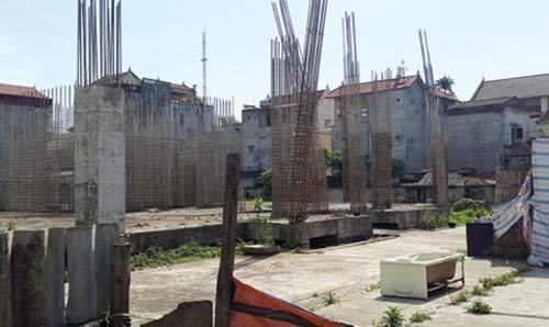 Cũng như những dụ &aacute;n kh&aacute;c của b&agrave; Ch&acirc;u Thị Thu Nga, Housing Hotel ở Quất L&acirc;m cũng dang dở