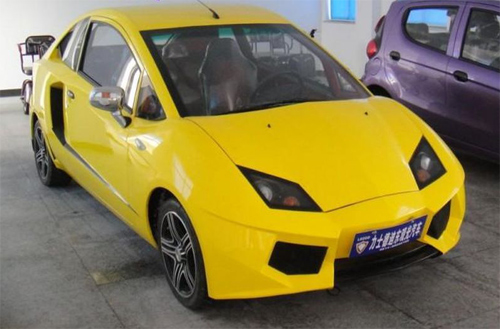 Vẻ ngoài của mẫu xe ô tô Trung Quốc có nhiều nét tương đồng với siêu xe Lamborghini Vẻ ngoài của mẫu xe ô tô Trung Quốc có nhiều nét tương đồng với siêu xe Lamborghini