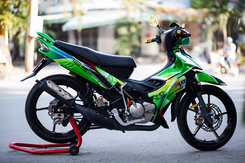Chiếc xe độ đẹp Yamaha Z125 n&agrave;y l&agrave; niềm tự h&agrave;o của Giang Hồng D&acirc;n
