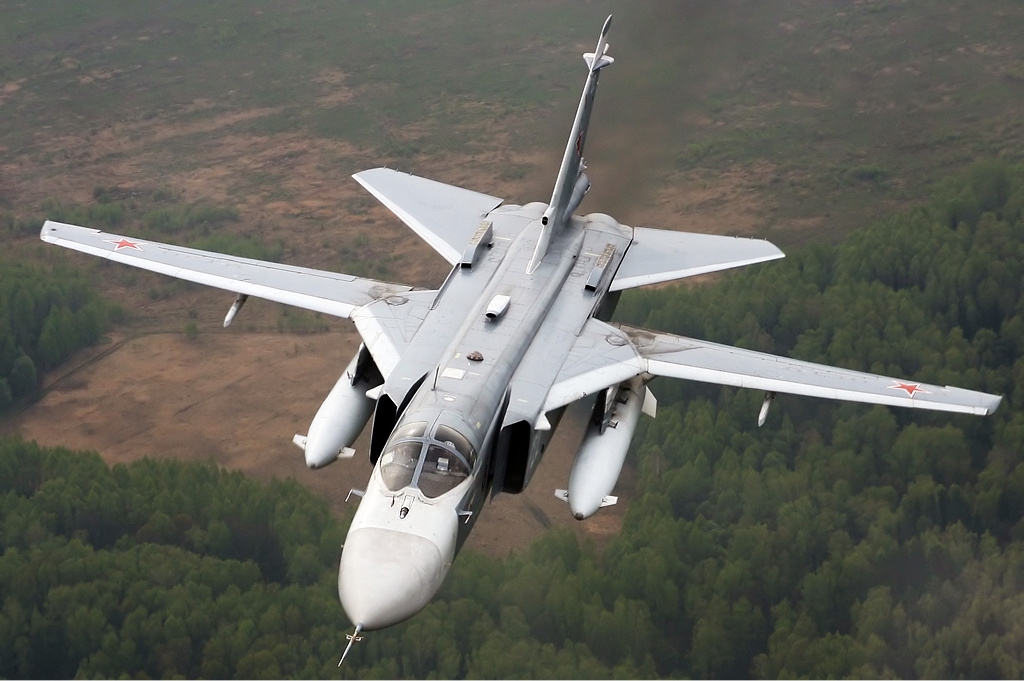 Phiến qu&acirc;n khủng bố IS đ&atilde; nhiều phen run sợ trước sức mạnh uy trấn của m&aacute;y bay Su-24M2