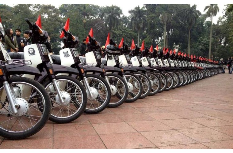 Những chiếc xe m&aacute;y l&agrave; biểu tượng của d&acirc;n chơi Việt 2