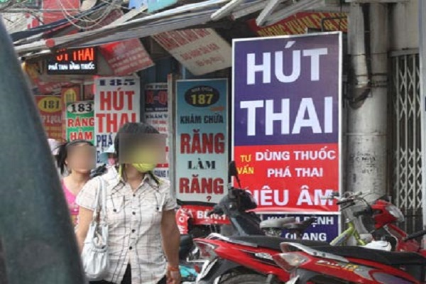 Tự &yacute; nạo ph&aacute; thai sẽ bị xử l&yacute; như thế n&agrave;o?