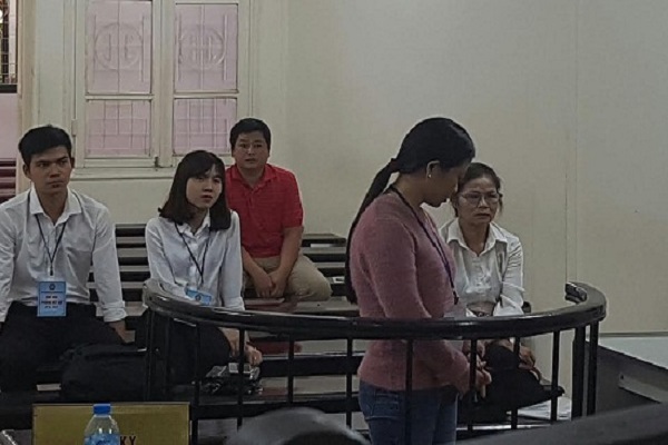 Lừa đảo người th&acirc;n mua bất động sản chiếm đoạt tiền tỷ