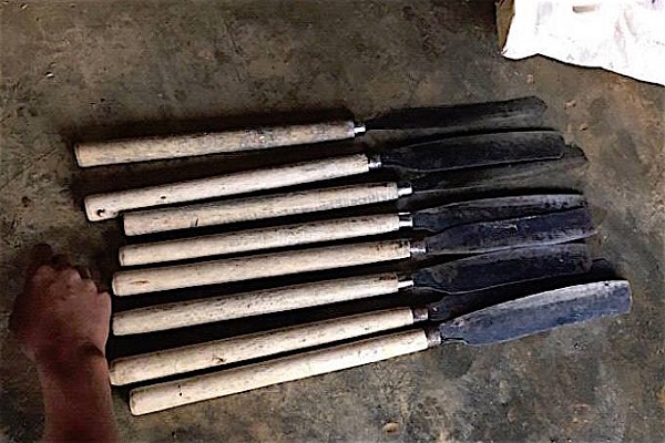 Ph&aacute; đường d&acirc;y đánh bạc khủng, bắt giữ hơn 20 người c&ugrave;ng nhiều hung kh&iacute;