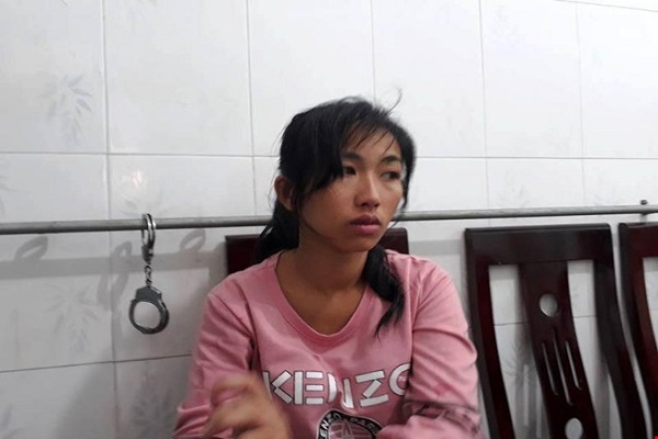 Người phụ nữ bắt c&oacute;c b&eacute; 2 tuổi bất th&agrave;nh tại Nghệ An khai g&igrave;?