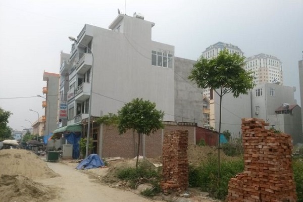Một số vấn đề về hộ khẩu khi ở tr&ecirc;n đất dịch vụ