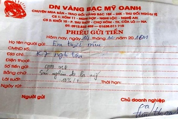Vỏ bọc ho&agrave;n hảo của đại gia bu&ocirc;n b&aacute;n v&agrave;ng bạc v&agrave; c&uacute; lừa ngoạn mục