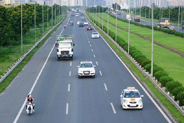 Một số quy định t&agrave;i xế &ocirc; t&ocirc; cần biết khi đi tr&ecirc;n đường cao tốc tr&aacute;nh bị phạt 'oan'