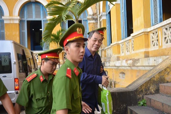 Phi&ecirc;n xử Phạm C&ocirc;ng Danh - Trầm B&ecirc;: Gay cấn từ những ph&uacute;t đầu ti&ecirc;n