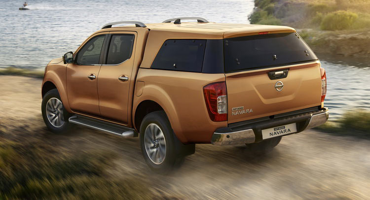 Nissan NP300 Navara 1 cầu, số tự động chính thức ra mắt tại Việt Nam Nissan NP300 Navara 1 cầu, số tự động chính thức ra mắt tại Việt Nam