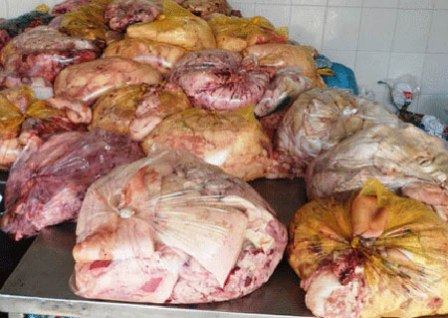 Số nội tạng thối trong 1 vụ bắt giữ